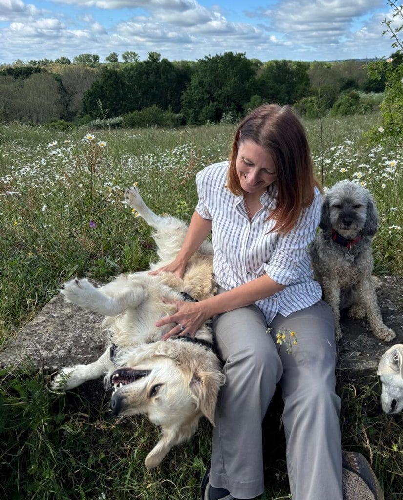 Dog trainer and dog walker in Chiswick, Acton, Ealing, west London